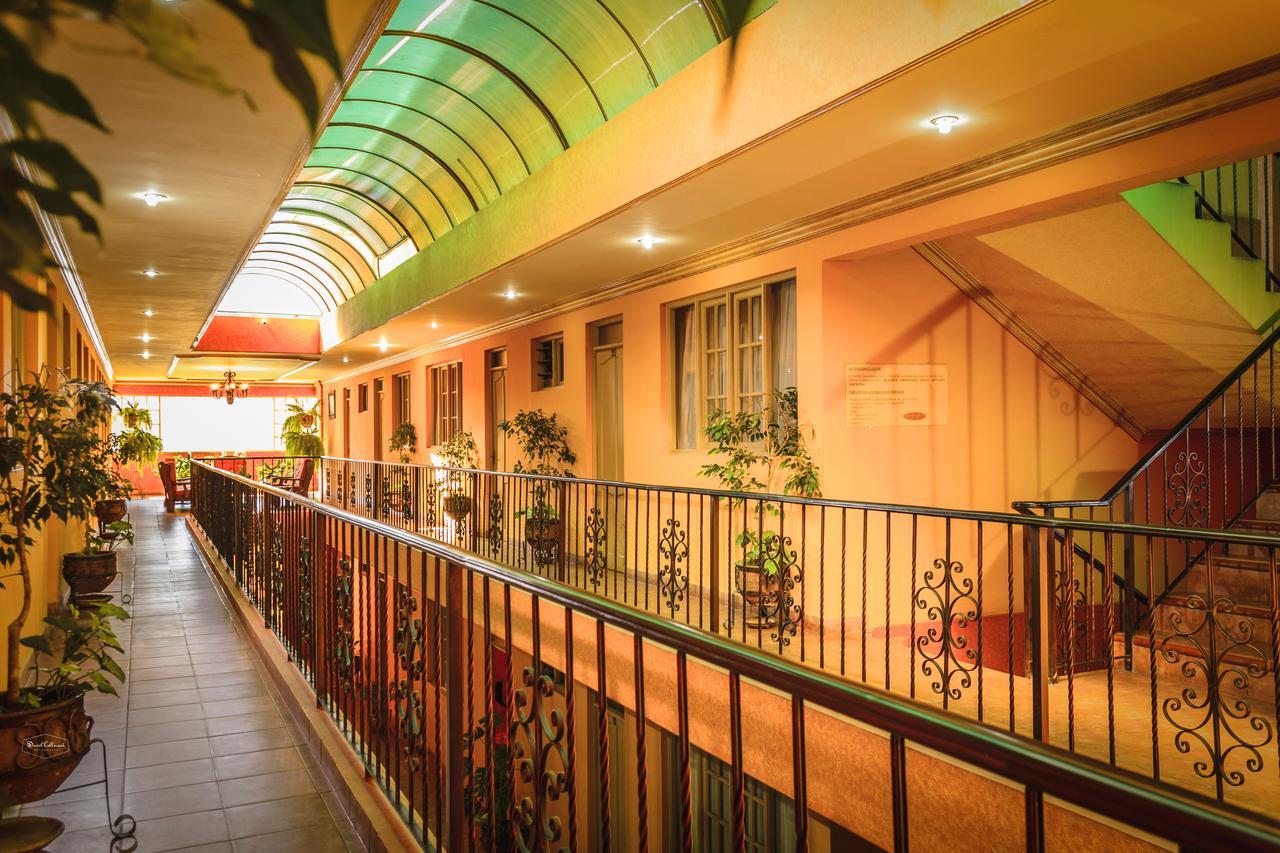 Hotel Monserrat Cochabamba Eksteriør billede