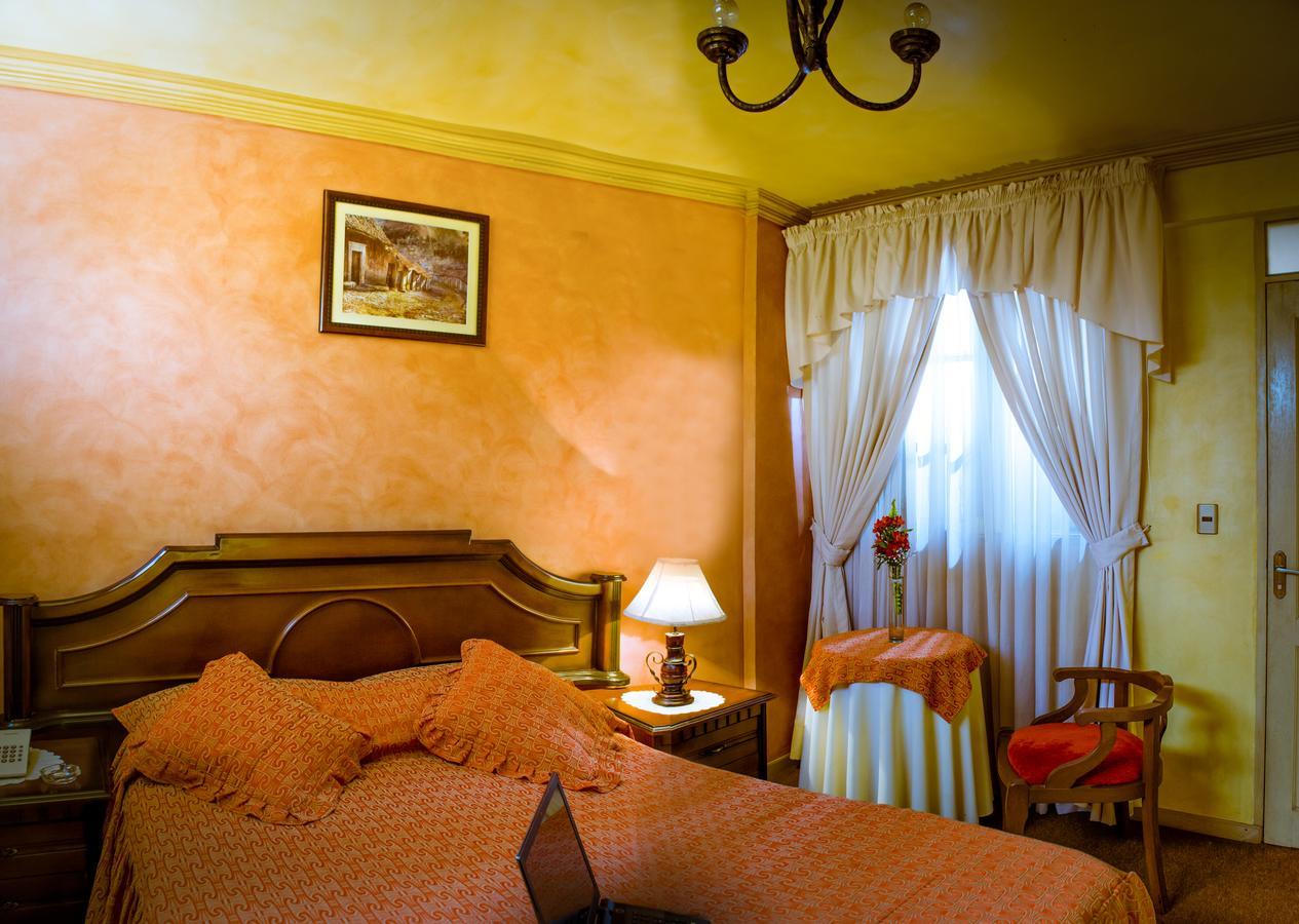 Hotel Monserrat Cochabamba Eksteriør billede