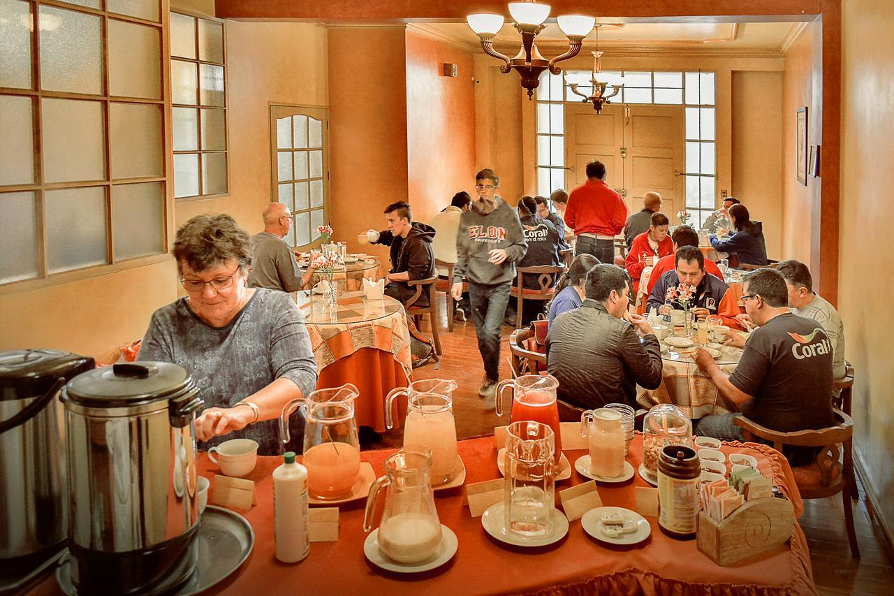 Hotel Monserrat Cochabamba Eksteriør billede